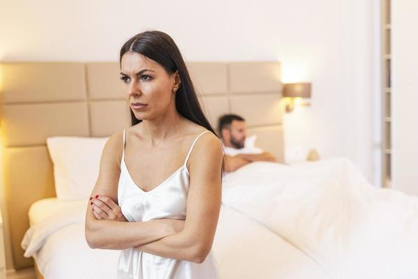 Masturbação vs. Relações Sexuais: Quais os Benefícios?
