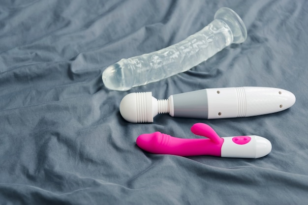 Melhores Vibradores Para Casais: Sex Toys vs. Clássicos