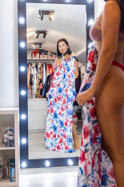 Lingerie Plus Size: encontre peças acessíveis no Atacadão