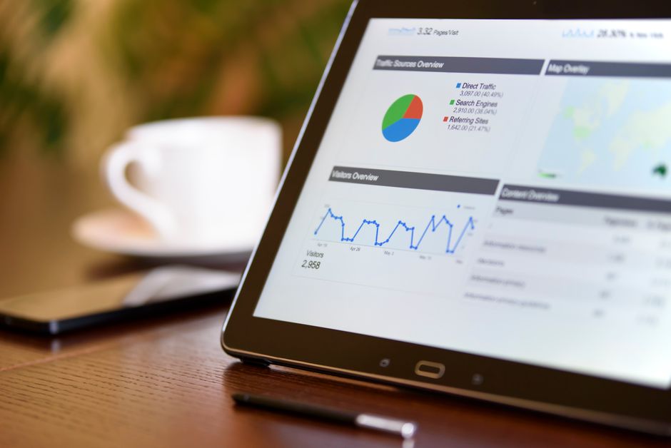 Como analisar a concorrência e comparar sortimento antes de comprar para o Dia dos Namorados